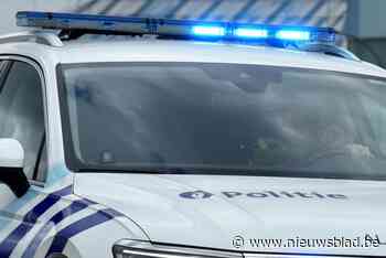 Fransman botst met gestolen wagen tegen politievoertuig tijdens achtervolging