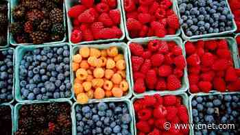 Don't Eat These 12 Fruits and Vegetables Without Washing Them First