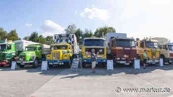 84 historische Trucks legen Stopp im Forstinninger Gewerbebogen ein