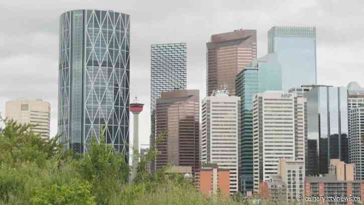 Calgary moves goalposts for water usage, residents still push past limits