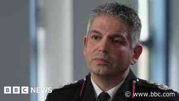 Chief of fire service where sexism was rife to retire