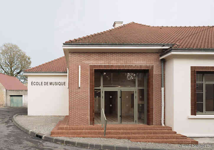 Kultur in der alten Schule
 - Umbau in der Normandie von lemoal lemoal