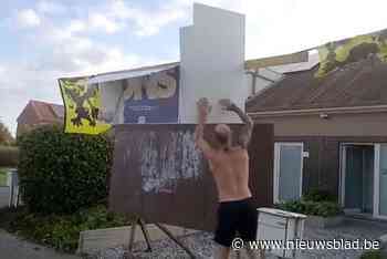 Boze man verwijdert verkiezingsborden Vlaams Belang uit zijn tuin: “Eerst aangetrokken door partij en daarna in de kou laten staan”
