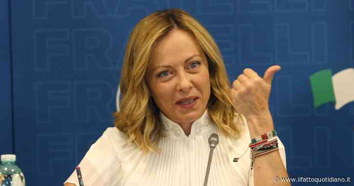 Meloni rilancia: “L’Italia cresce più degli altri, va bene l’export”. Ma i dati dicono il contrario