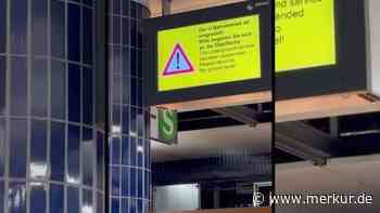 Fahrgäste sollen plötzlich Gleise am Marienplatz verlassen: „U-Bahnbetrieb eingestellt“