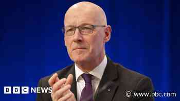 Ministers ditch universal free school meal pledge