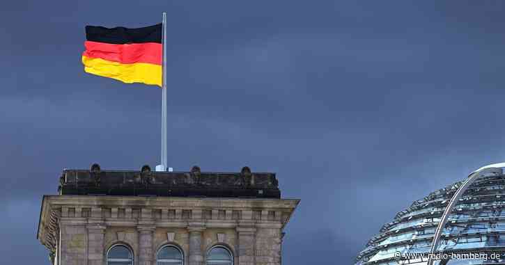 Start in der Turnhalle: Der Bundestag wird 75