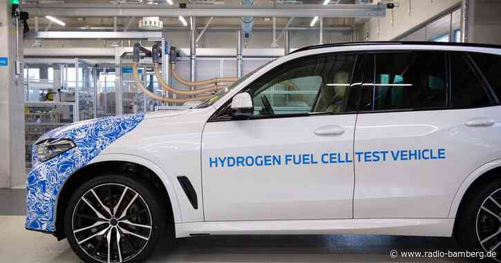 BMW kündigt Wasserstoffauto an