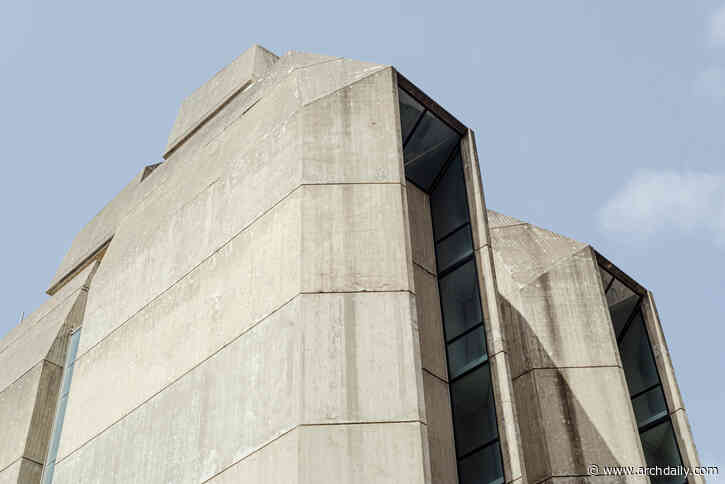 AD Classics: Interdesign Building / Khalil Khouri