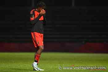 Samuel Mbangula is niet van plan om de bond onder druk te zetten: "Ik heb nog geen enkel contact gehad van hen"