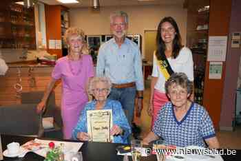 Oudste inwoner Denyse Cochez is 104: familie zorgt voor muzikale verjaardag