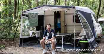 Na maanden zoeken had Thijmen (19) bijna een kamer, maar hij verloor kop-of-munt en slaapt nu op een camping