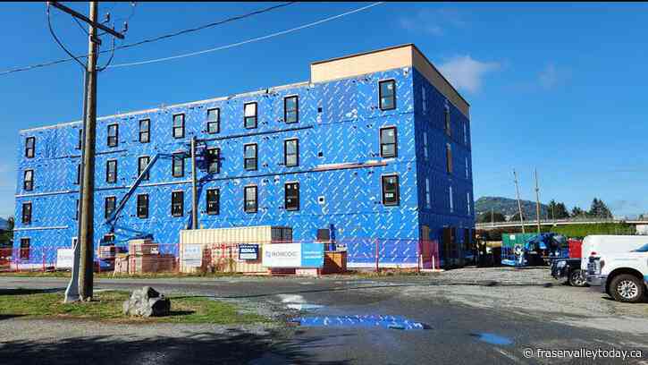 New supportive housing building in Chilliwack delayed once again; councillor calls it an ’embarrassment’ for B.C. govt.