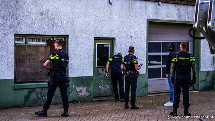 Politie valt loods binnen met grondstoffen voor drugs: twee mannen opgepakt