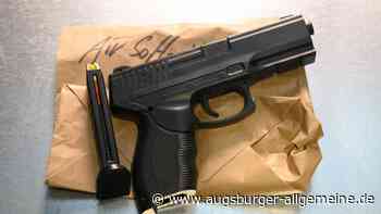 Minderjähriger zielt mit Softair-Waffe auf Menschen und Fahrzeuge