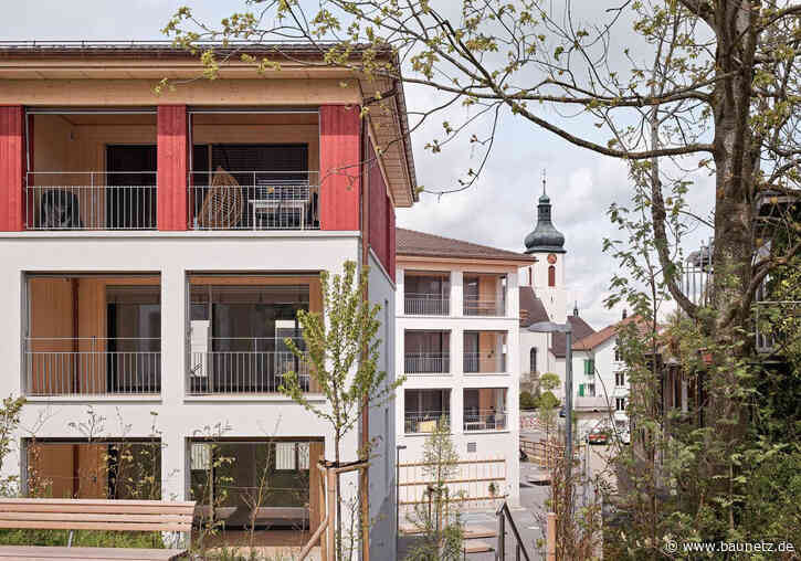 Die Stadt ins Dorf geholt
 - Ensemble in Kirchberg von Thomas Schregenberger