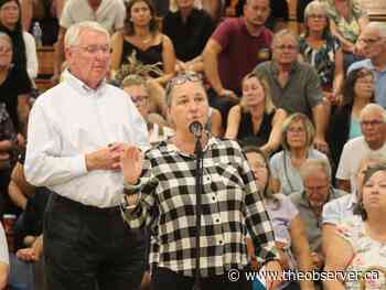 'City owes us a duty of care': Crowd voices concerns at Sarnia police town hall