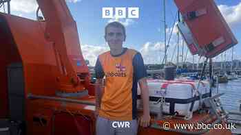 Teenager walks 630 miles in 31 days for the RNLI