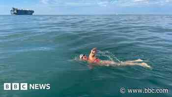 Blind Paralympian completes Channel swim