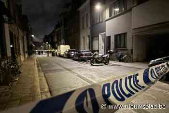 Ontploffing schrikt omgeving van districtshuis Borgerhout op, voordeur beschadigd