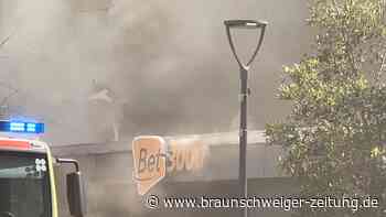 Wettbüro in Lebenstedt brennt – schwarzer Rauch über Salzgitter