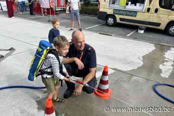 Opendeurdag bij brandweer lokt heel wat kijklustigen: “Wij zoeken nog extra vrijwilligers”