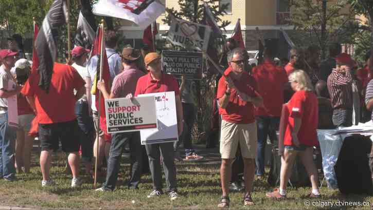 AUPE stages three simultaneous rallies as members rally for better collective agreements