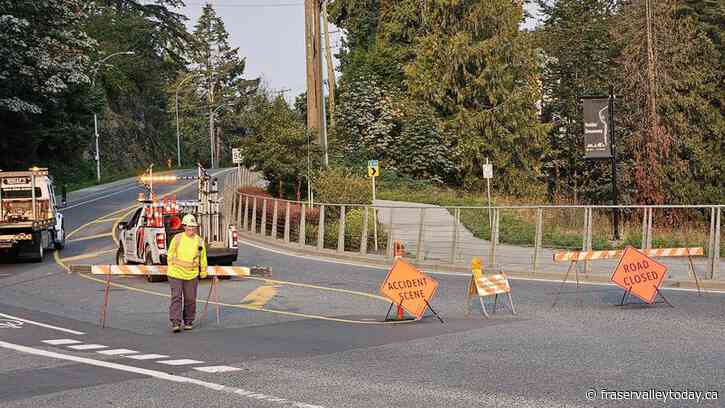 Overnight vehicle accident leaves over 1,200 in Cultus Lake without power, closes Vedder Mountain Rd.