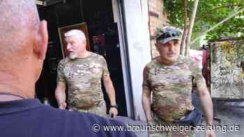 Steppenwölfe im Krieg: Rentner schießen auf Russen