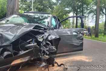 Vijf auto’s betrokken bij ongeval in Meer: één inzittende naar ziekenhuis gebracht