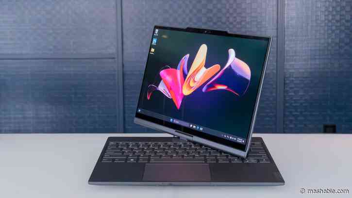 Lenovo Auto Twist: A creepy voice-activated laptop that responds to ‘Open,’ ‘Close,’ and even ‘Dance’