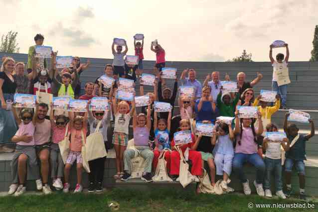 Kinderen leren op speelse wijze Nederlands