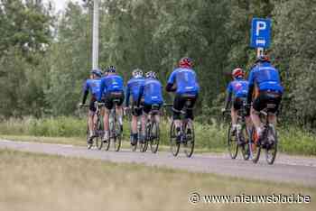 Automobilist (27) remt bruusk met groep wielertoeristen achter zich: celstraf van zes maanden