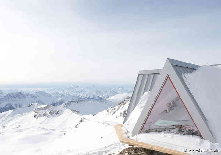 Refugium am Hang
 - Hütte in den italienischen Westalpen von Studio EX