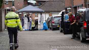 112-nieuws: man valt van vrachtwagen • automobilist ernstig gewond