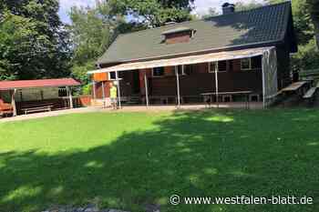 Wanderfreunde in Salzkotten feiern 90. Geburtstag