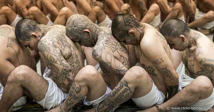 Polizeichef von El Salvador kommt bei Absturz ums Leben