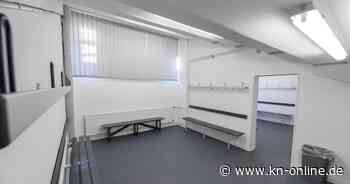 Kabinen-Check: Wenn sich der große FC Bayern bei Holstein Kiel klein machen muss