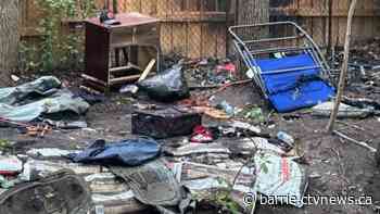 City crews dismantle homeless encampment in Barrie park