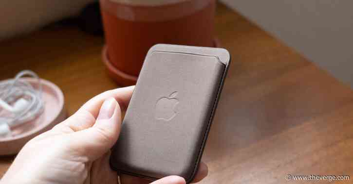 It sure looks like FineWoven is dead