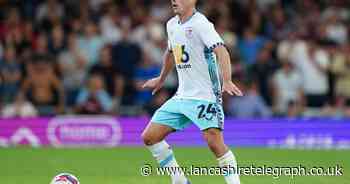 Cullen outlines promotion aim after penning new Burnley deal