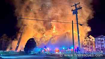 Over 100 firefighters from 13 FDs battle Maine apartment fire