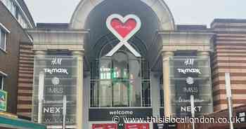 Blow for shopping centre owner seeking buyer