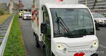 Boodschappenkarretje van de weg gehaald: mag niet met een slakkengangetje door de LR-tunnel