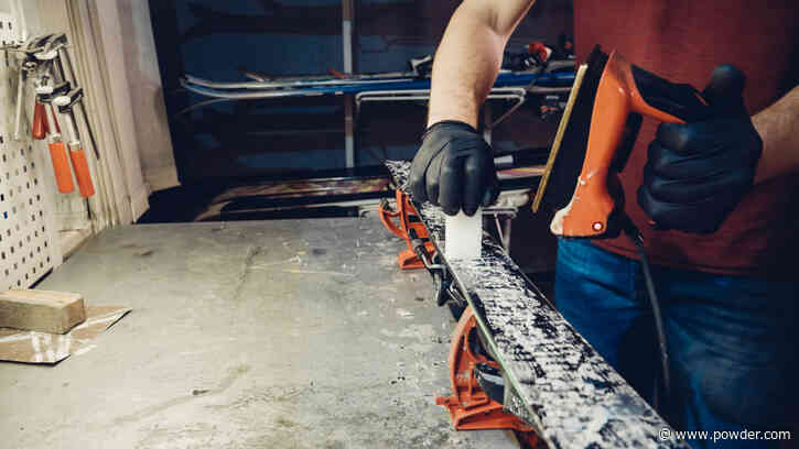 How To Wax Your Skis