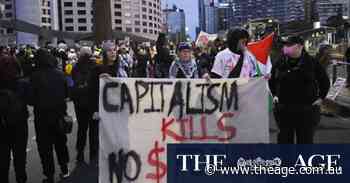 Horse poo hurled at police, protesters pepper-sprayed, roads blocked outside Melbourne weapons expo