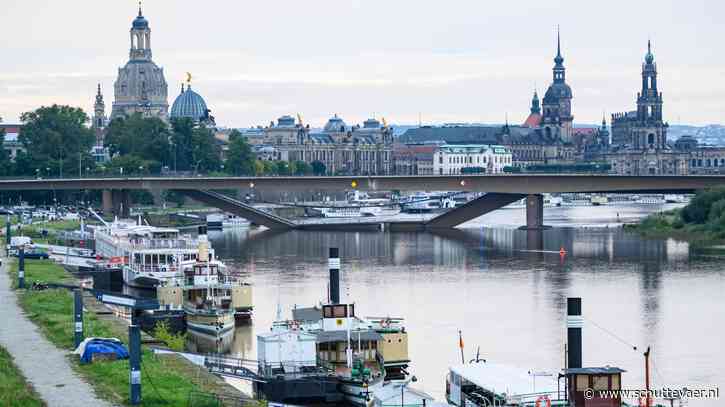 Brug over Elbe ter hoogte van Dresden ingestort