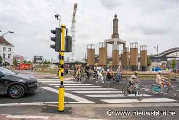Vrouw (66) in stationsbuurt bestolen van portefeuille