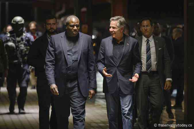 Blinken and Lammy arrive in Kyiv as Ukraine pushes for long-range strikes against Russia