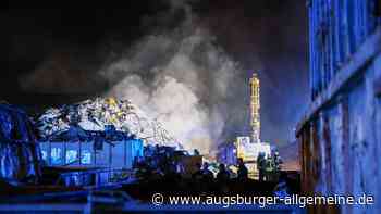 Feuer auf Augsburger Recyclinghof: Brände in Lechhausen halten Feuerwehren auf Trab